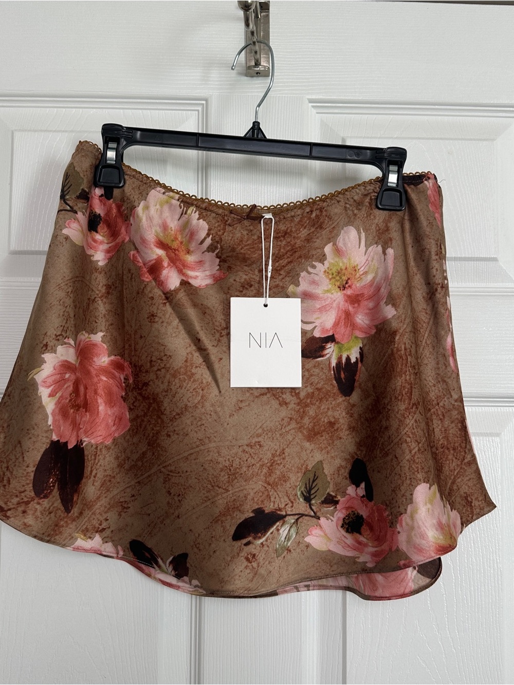 Brown Floral Satin Skort with Pink Rose Print - Picture 2 of 7